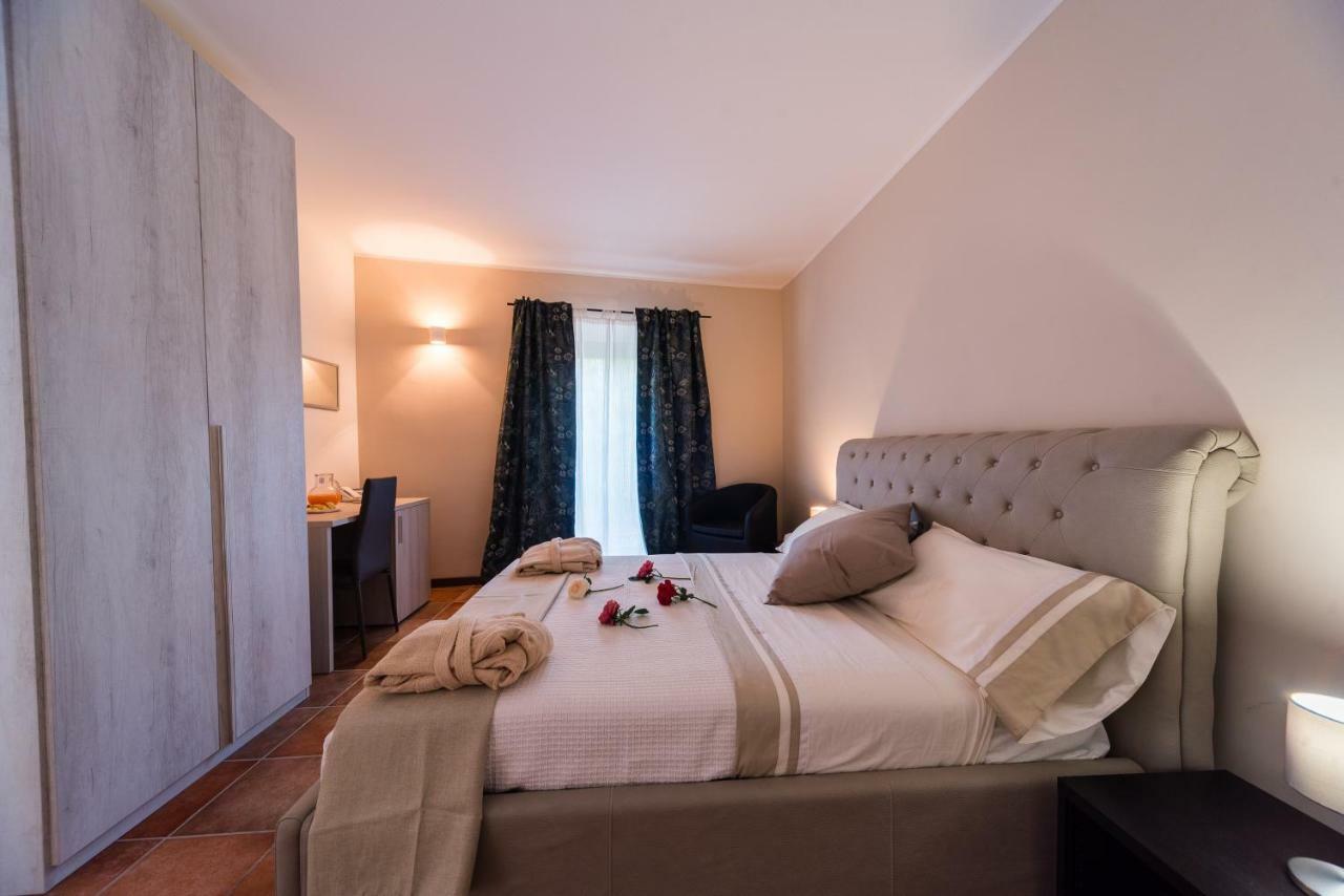 Le Undici Rose Hotel Viterbo Exterior photo