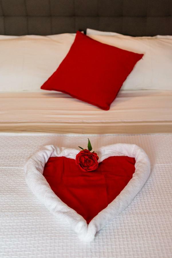 Le Undici Rose Hotel Viterbo Exterior photo